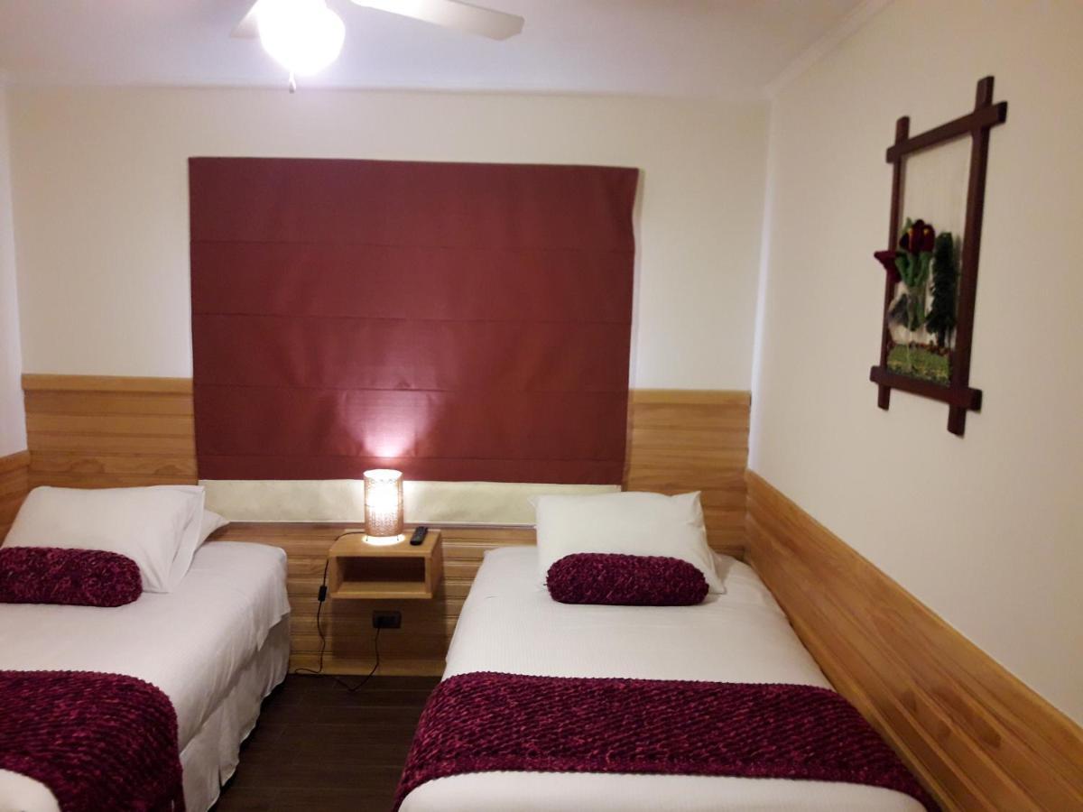 Dein Haus Hotel Y Departamentos Puerto Varas Dış mekan fotoğraf